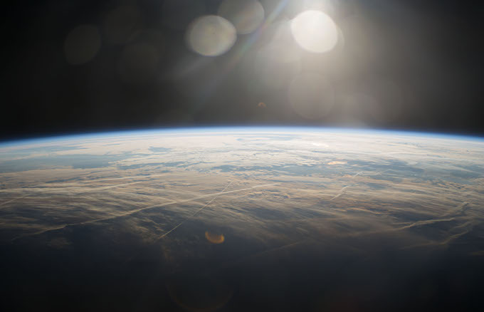 「あの星にはいつ行ける？」 2020年からの宇宙旅行ガイド。